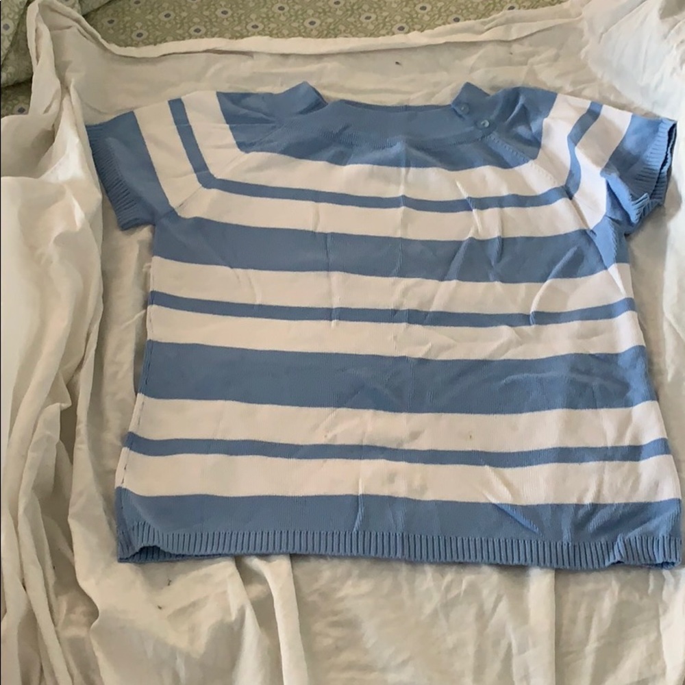 Knit short sleeve top